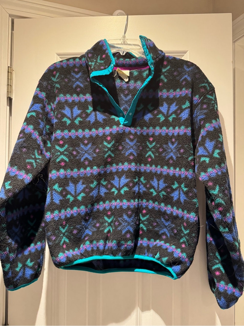 L.L. Bean Women’s Black Patterned Snap-Front Fleece Pullover - Teal Accents